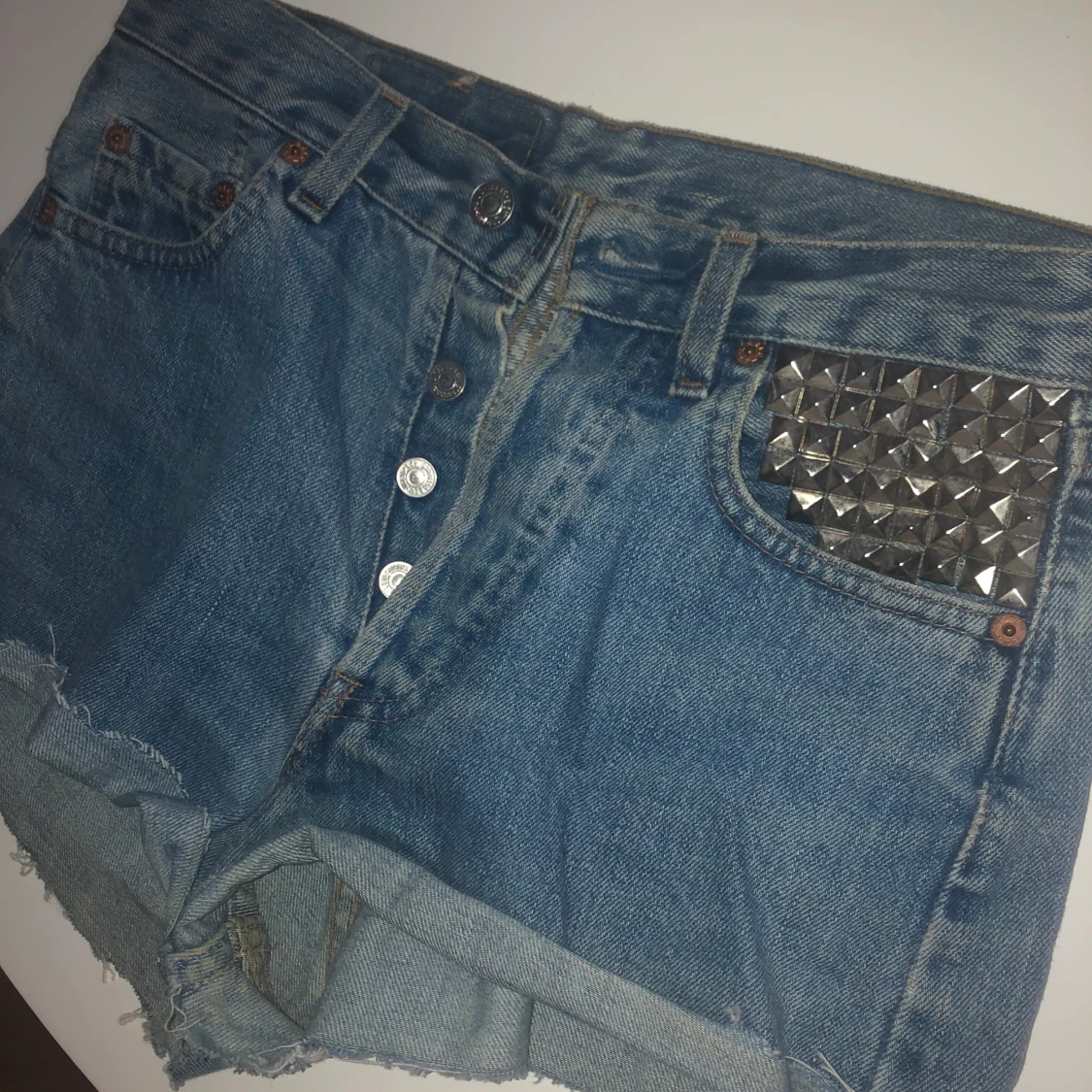 levis shorts - 25