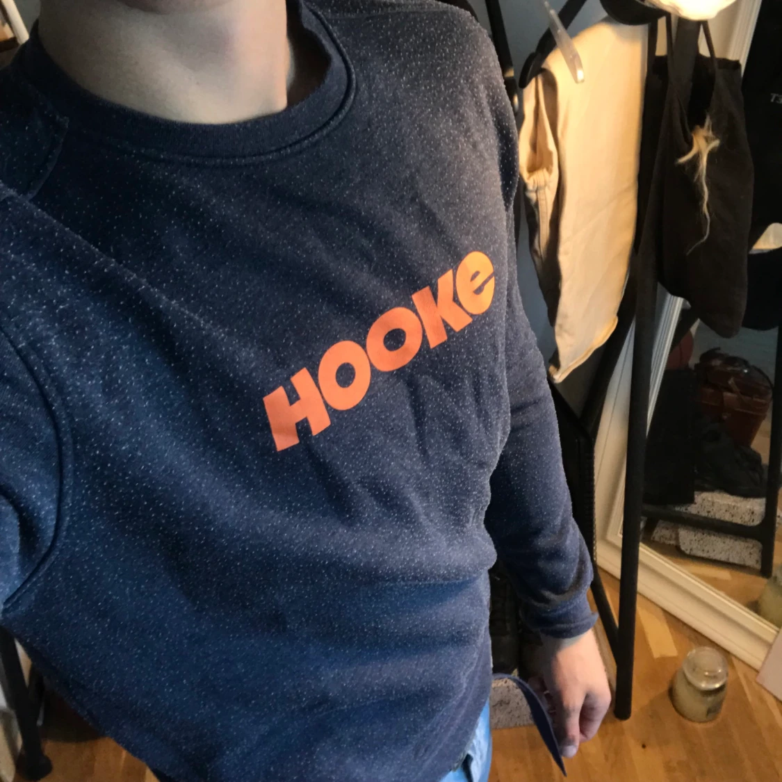 Blå tjocktröja  - 90