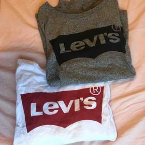 Två Levis T-shirts i nyskick båda i stlk S! En för 200 båda för 350!
