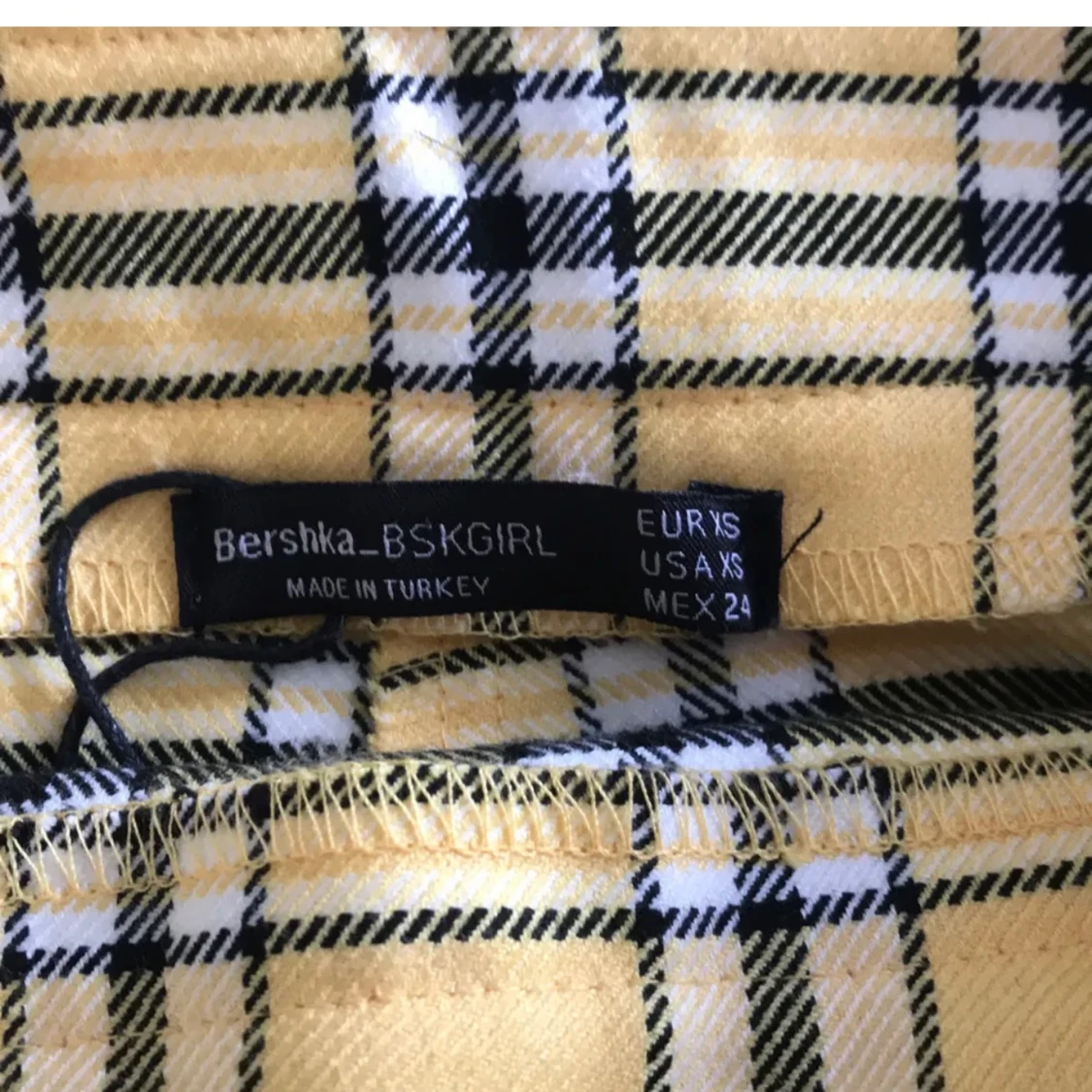 Gulrutig kjol XS - 91