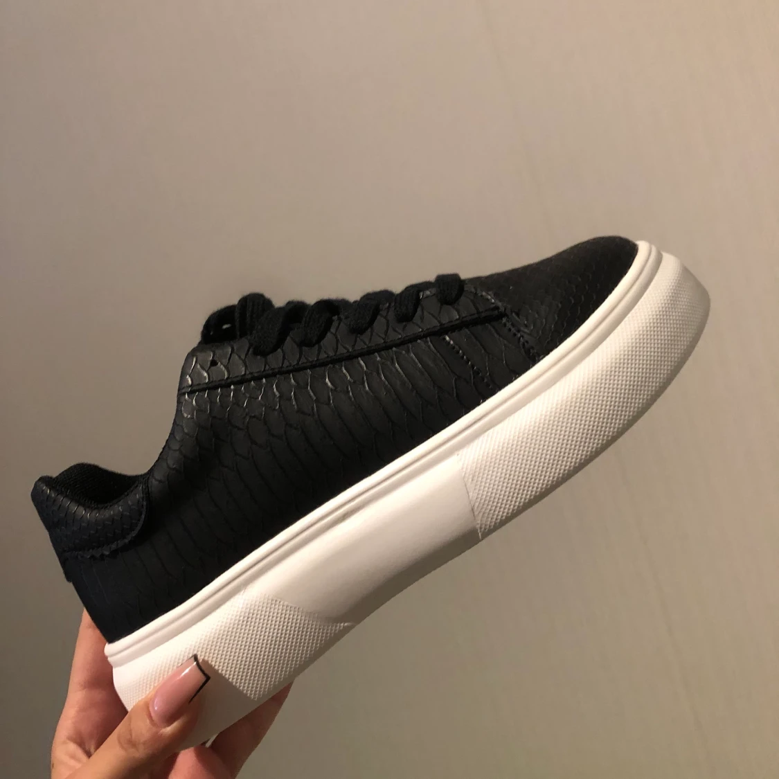 Svarta sneakers - 90