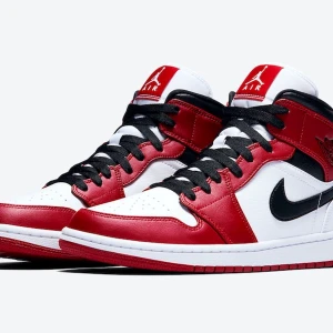 Chicago mids - Air jordan 1 mids ”Chicago”