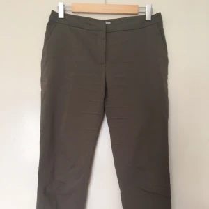  - Storlek 38 Riktiga favoriter! Ordinarie pris: 249kr Säljes då dessa är fel storlek så ficka köpa nya själv.  Kan mötas upp i centrala Uppsala. Vid försändelse tillkommer frakt. Varan ligger ute på andra sidor/appar också.