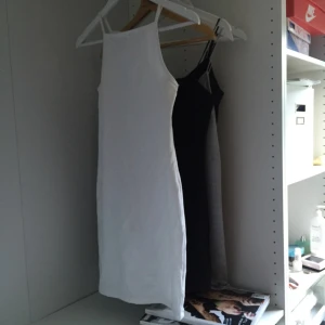  - Vit klänning ifrån American Apparel, använd en gång 