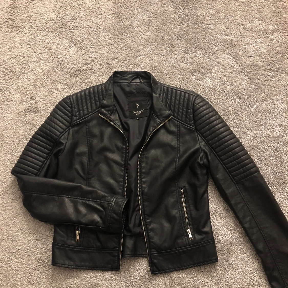 Skinnjacka Strl 38 - 90