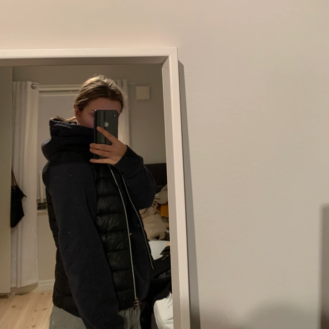 Svart väst super fin - 90