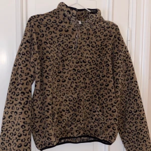 tröja NA-KD - fin tröja från nakd i storlek S