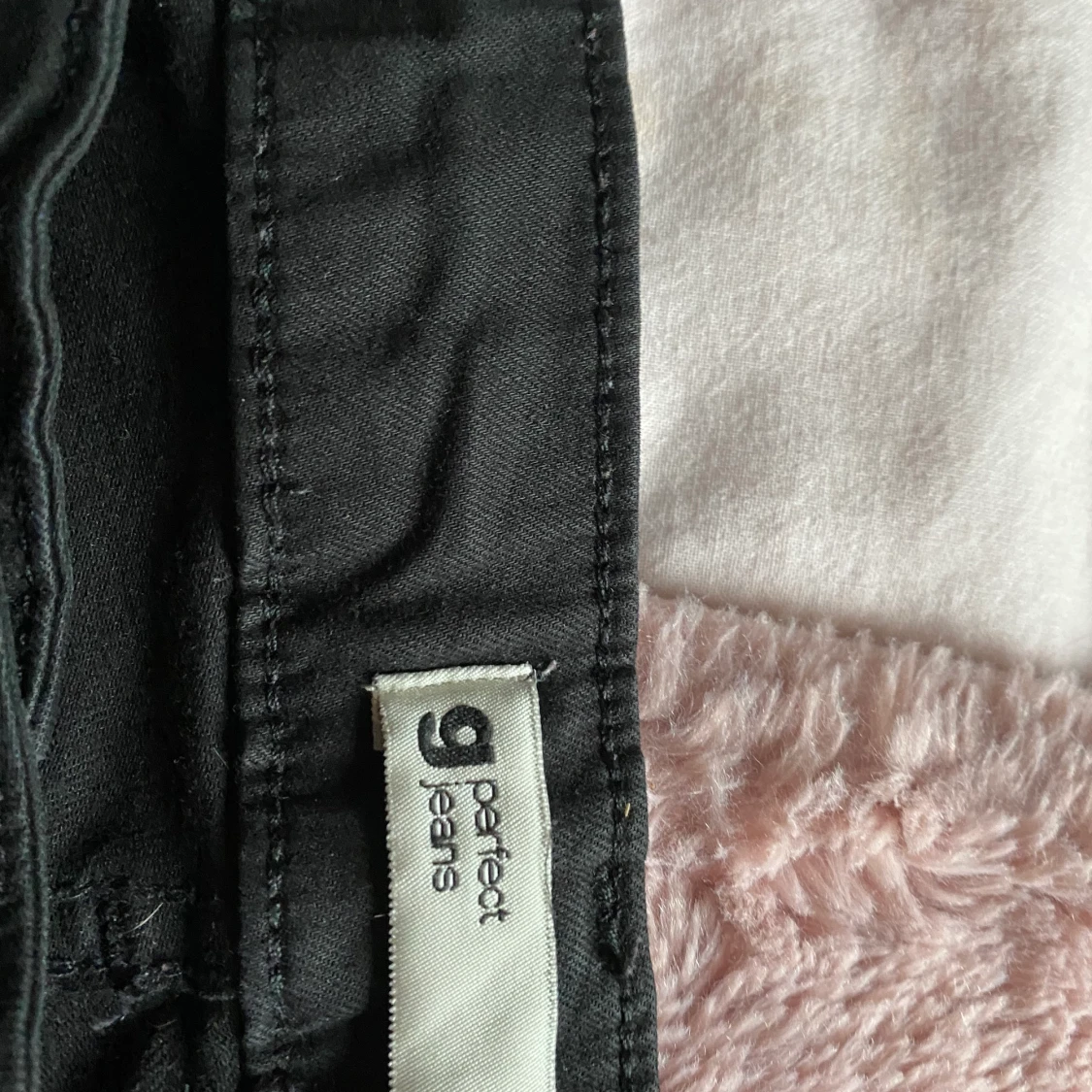 Jeans från Gina - 90