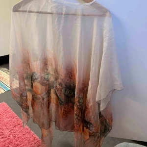  - beach poncho i storlek S/M, Pris går att diskutera vid snabb affär, köparen står för frakten