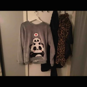  - Aldrig använd  Mysig tröja  Från Cubus 