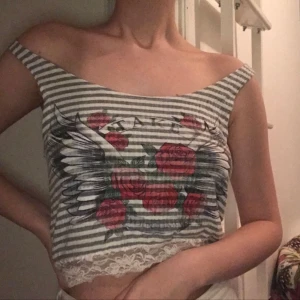  - Fin magtröja till sommaren