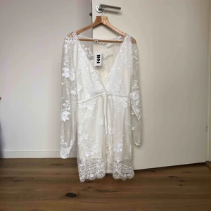  - Brand new with tag ! 