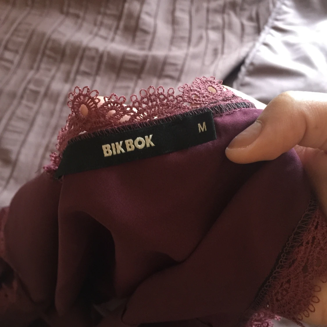 Rött silkeslinne - 90