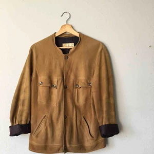  - Vintage mockajacka, vinrött innerfoder, gott skick