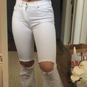  - Dom populära vita byxorna från Salt! Sjukt snygga och super sköna!😍