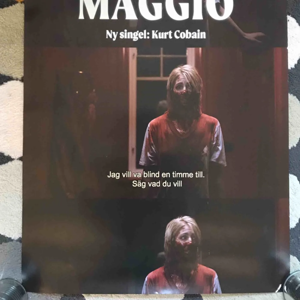 Veronica Maggio poster ”ny singel: Kurt Cobain” superbra skick!!. Övrigt.