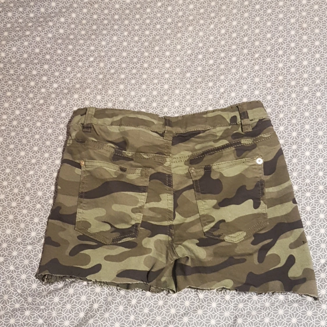 Milliter  shorts. - 90
