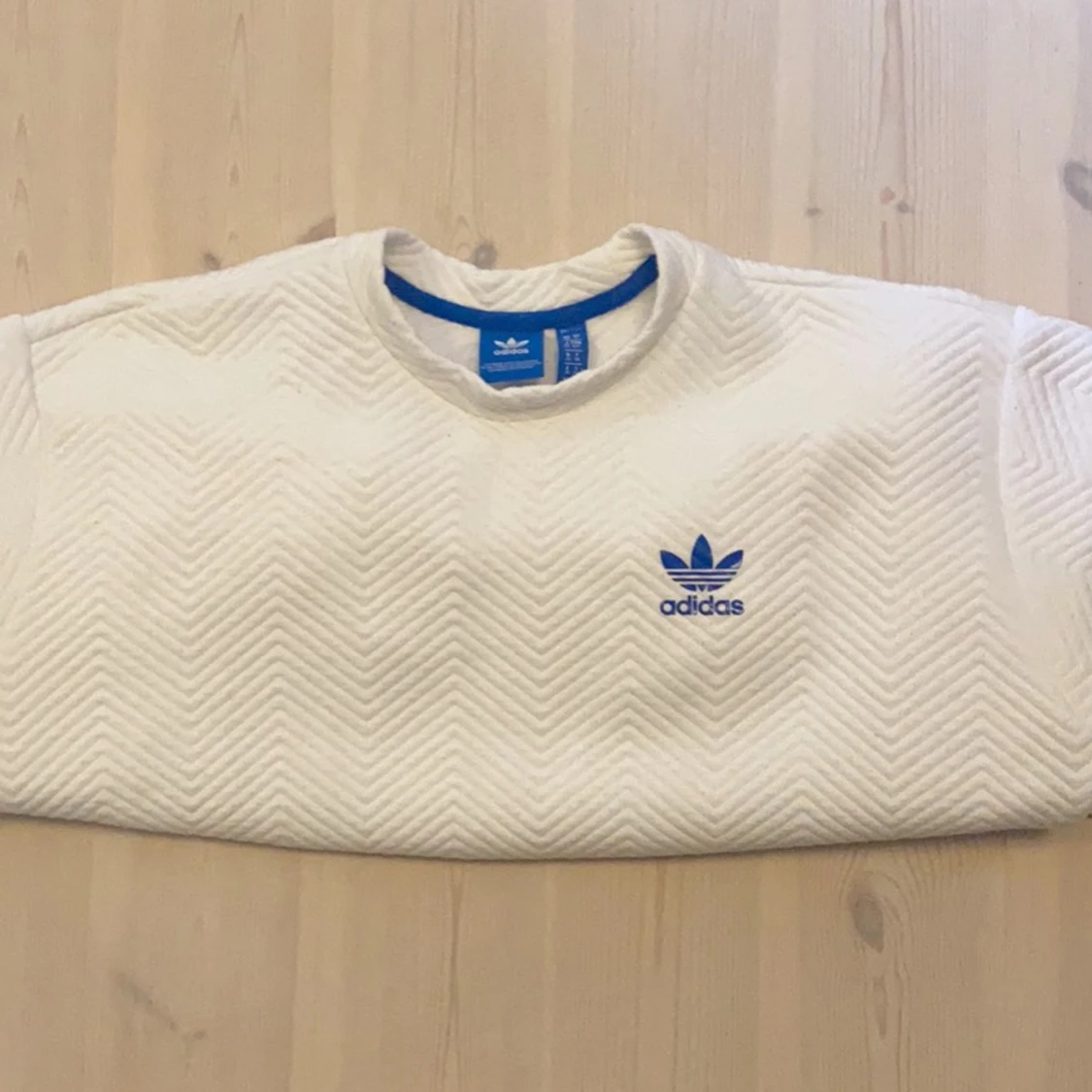 Adidas sweatshirt - 90
