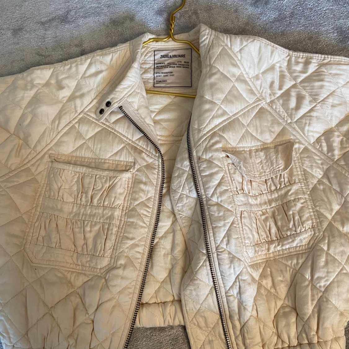 Zadig&Voltaire women’s quilted jacket, oversize and short cut, pockets on the front. - 91