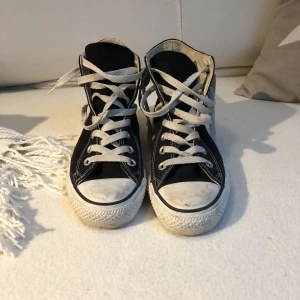  - I princip oanvända converse! Köparen betalar frakt! 