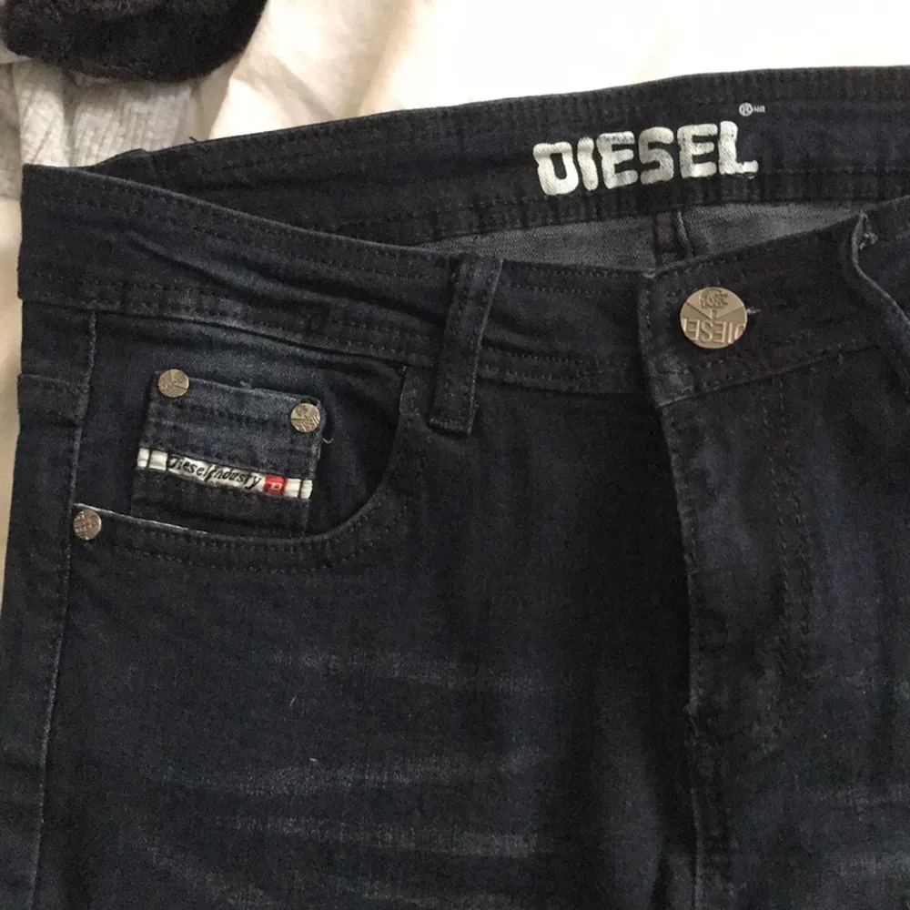 Aldrig använda jeans från diesel. Jeans & Byxor.