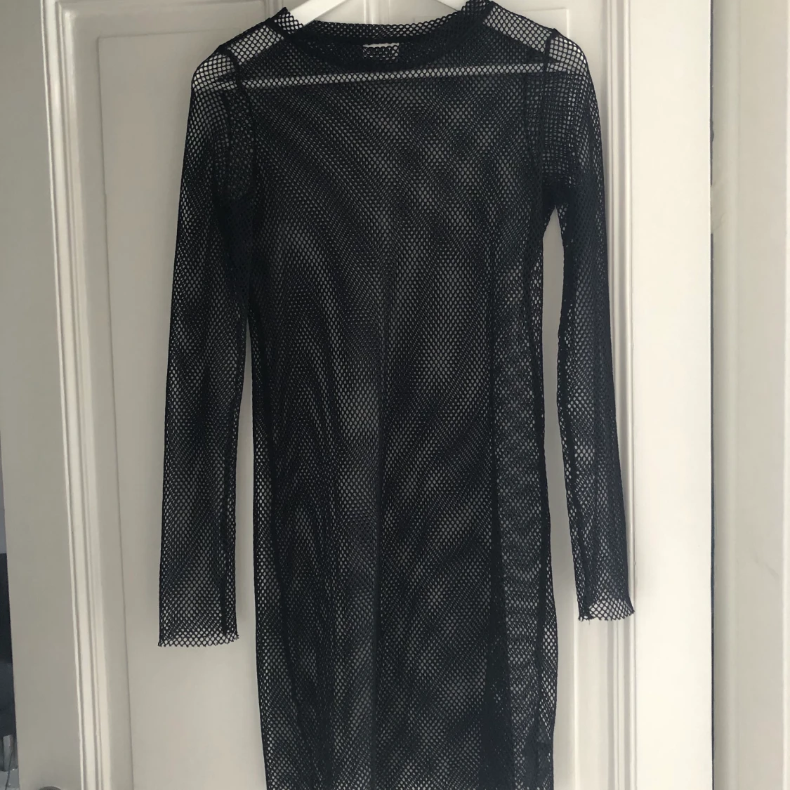 Nätklänning från weekday XS 