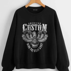Sweatshirt - Helt ny sweatshirt från shein. Förpackningen finns kvar, helt oanvänd. Köptes för 129kr.