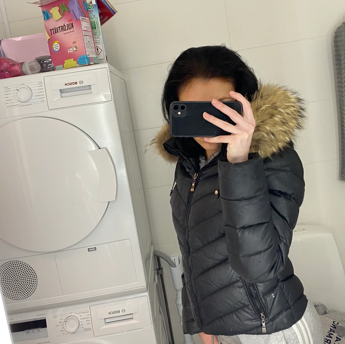 HOLLIES Jacka storlek 34 - 90