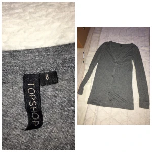 Kläder - 3 plagg för ett billigt pris! Skicka vid intresse! 40 kr styck!