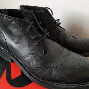 Mens black brogues with laces  - worn only once - size 43