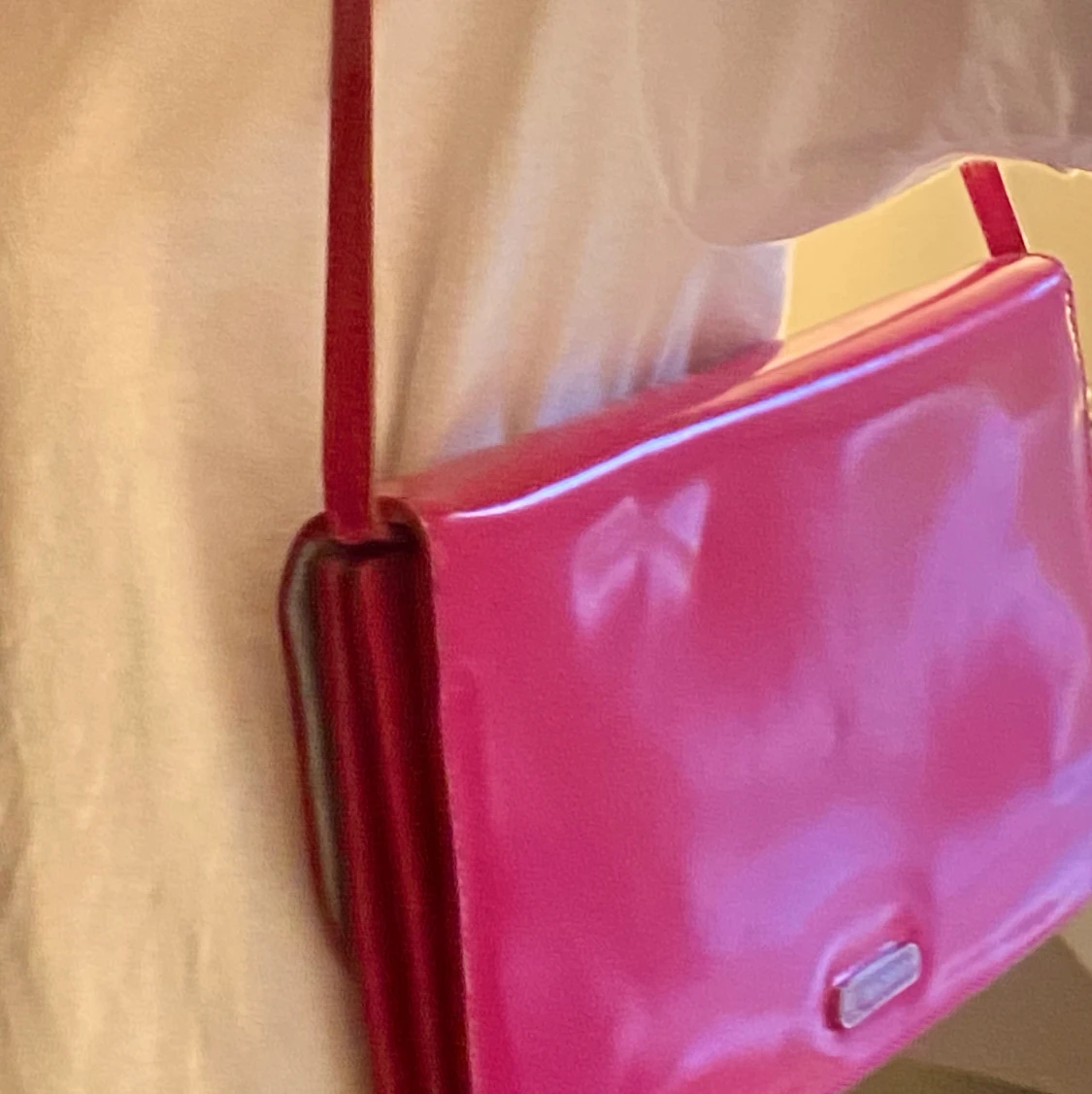 Rosa axelväska - 91