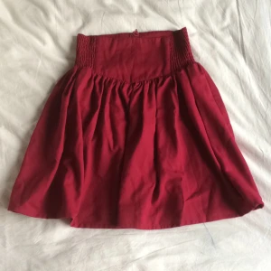  - A little bit too small for me as u see on the middle picture :p 