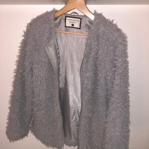  - Jacka från märket terranova. 