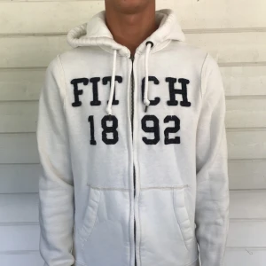  - Hoodie från Abercrombie i mycket bra skick, storlek M, unisex 