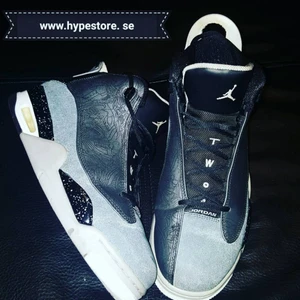  - Jordan dub zero strl 44 / us 10 i  nyskick 