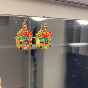 örhängen - Aldrig andvänt🥰 fina o ha på julafton