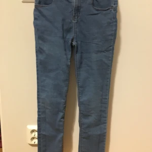 Est. 1969 size 12/13 years - Blue Jeans. I have used it a few times but is in good conditions 