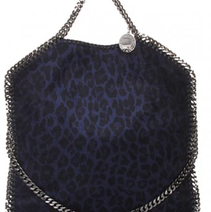 Stella Mccartney - OBS endast intressekoll! Buda hur mycket du hade kunnat lägga för den🙏🏻