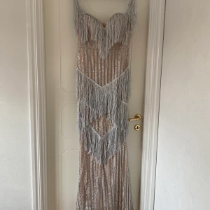 Klänning - Endast använd vid ett tillfälle