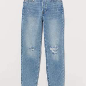 Mom jeans i storlek 38 från H&M  Inget att anmärka på.   Superfint skick!