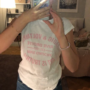 Zadig Voltaire Tröja - Super snygg tröja i storlek XS. Säljer för den är för liten.