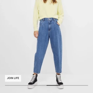 Bershka balloon jeans storlek 32 - Aldrig använda, balloon jeans storlek 32