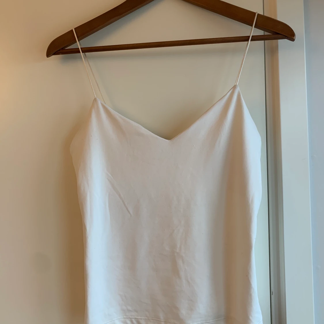 V-ringad blus/topp från Bershka strl M - 90
