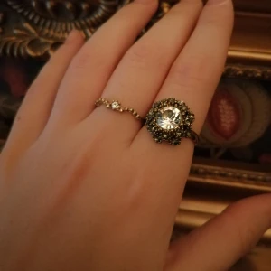 Fina ringar  - Två fina ringar 💞 (Annonsen ändrades då vissa ringar var sålda) 