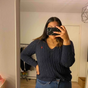  - Jättefin Ralph Lauren tröja i storlek Xl men är mer som en L. Nyskick. Finns i Karlskrona men kan skicka✨🦋