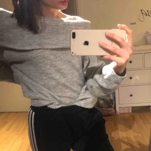  - Helt ny tröja från H&M 60kr