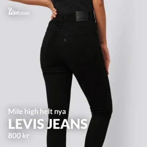 Levis jeans - Levis jeans i modellen mile high storleken 28/30 helt nya bara testade nypris 999kr