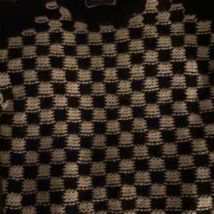 Superfin stickad tröja från By MALENE BIRGER. Köpt för 2000 kr, säljs då den aldrig används. Hör av dig vid frågor😊