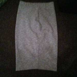 Kjol - En jättfin lång kjol är S men passar även M!