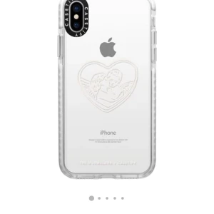 Casetify- The M Jewelers CO-Lab - Säljer mitt helt nya skal från Casetify då jag råkat köpa fel storlek till mobilen. Köptes för ca 400 svenska kronor och kommer i original förpackningen🥰 kan mötas upp i Gbg annars tillkommer frakt💜